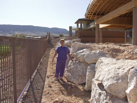 Some rocks the size of VWs